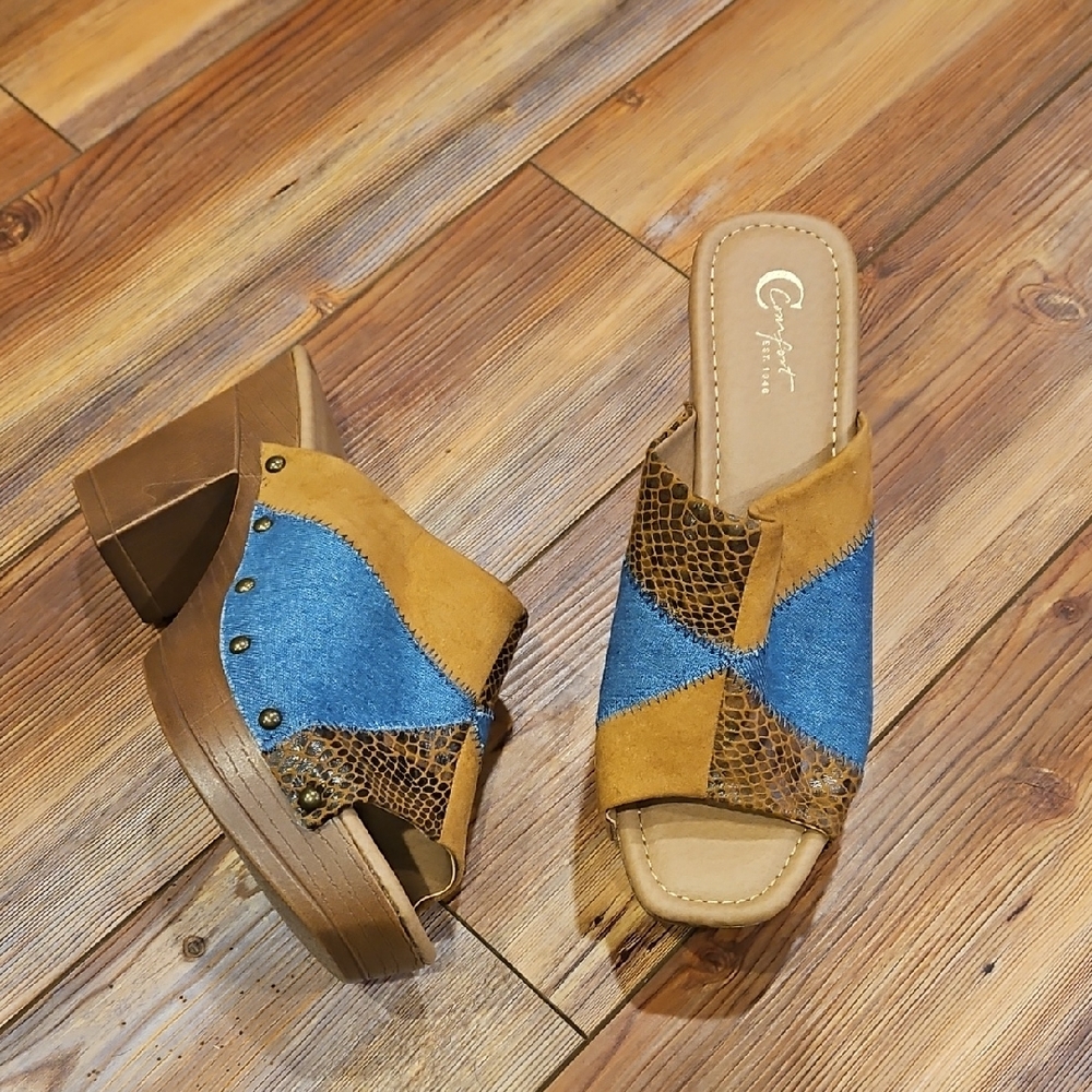 Comfort Blue and Tan Platform sandals